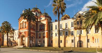 Экскурсии в `город Новый Афон, Абхазия` из Анапы